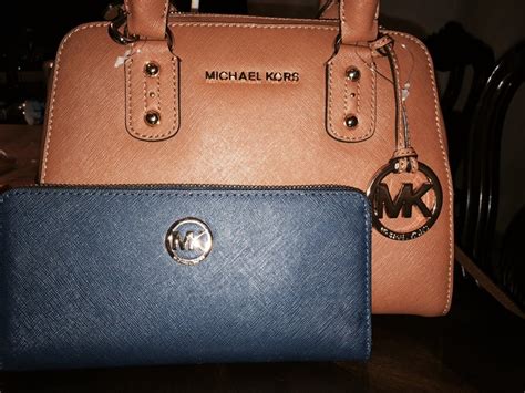 michael kors womens accessories|michael kors outlet.